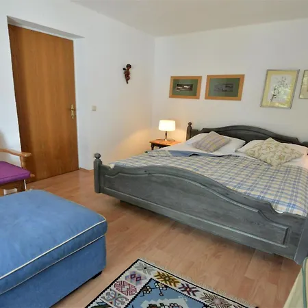 Leitzinger Eg2 Apartament